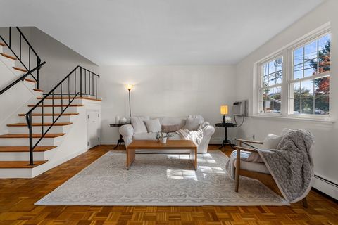 232 Rock St 232 Norwood MA 02062