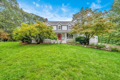 Photo of 14 Claire Ave, Mansfield, MA 02048 (MLS # 73467161)