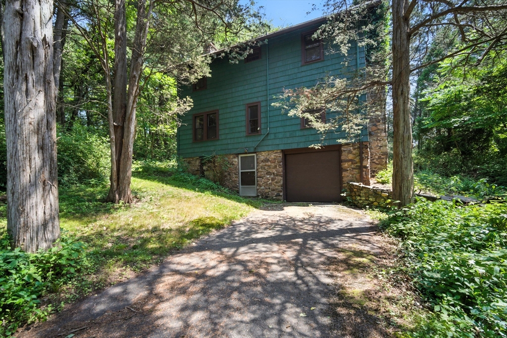 75 Reservation Rd