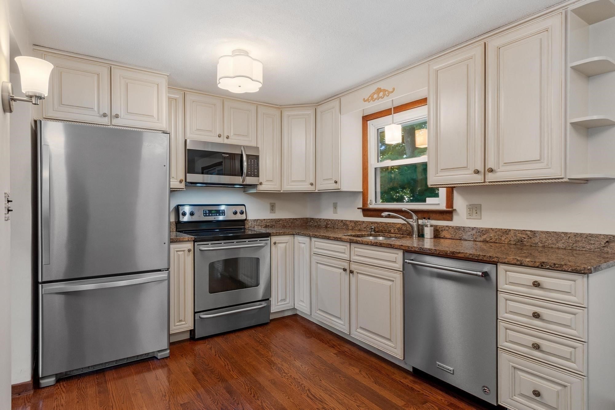 7 Gaywood Cir, Peabody, MA, 7 Gaywood Cir, Peabody, MA Photo #17