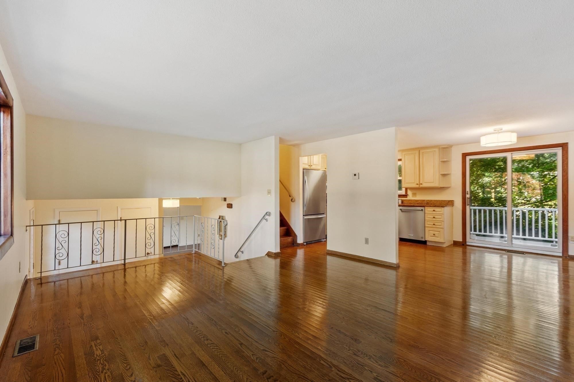 7 Gaywood Cir, Peabody, MA, 7 Gaywood Cir, Peabody, MA Photo #11