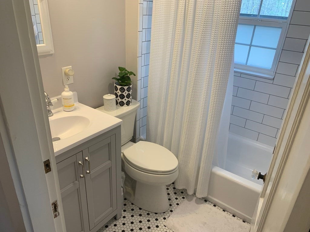 243 Newburyport Turnpike #Rear, Newbury, MA, 243 Newburyport Turnpike #Rear, Newbury, MA Photo #26