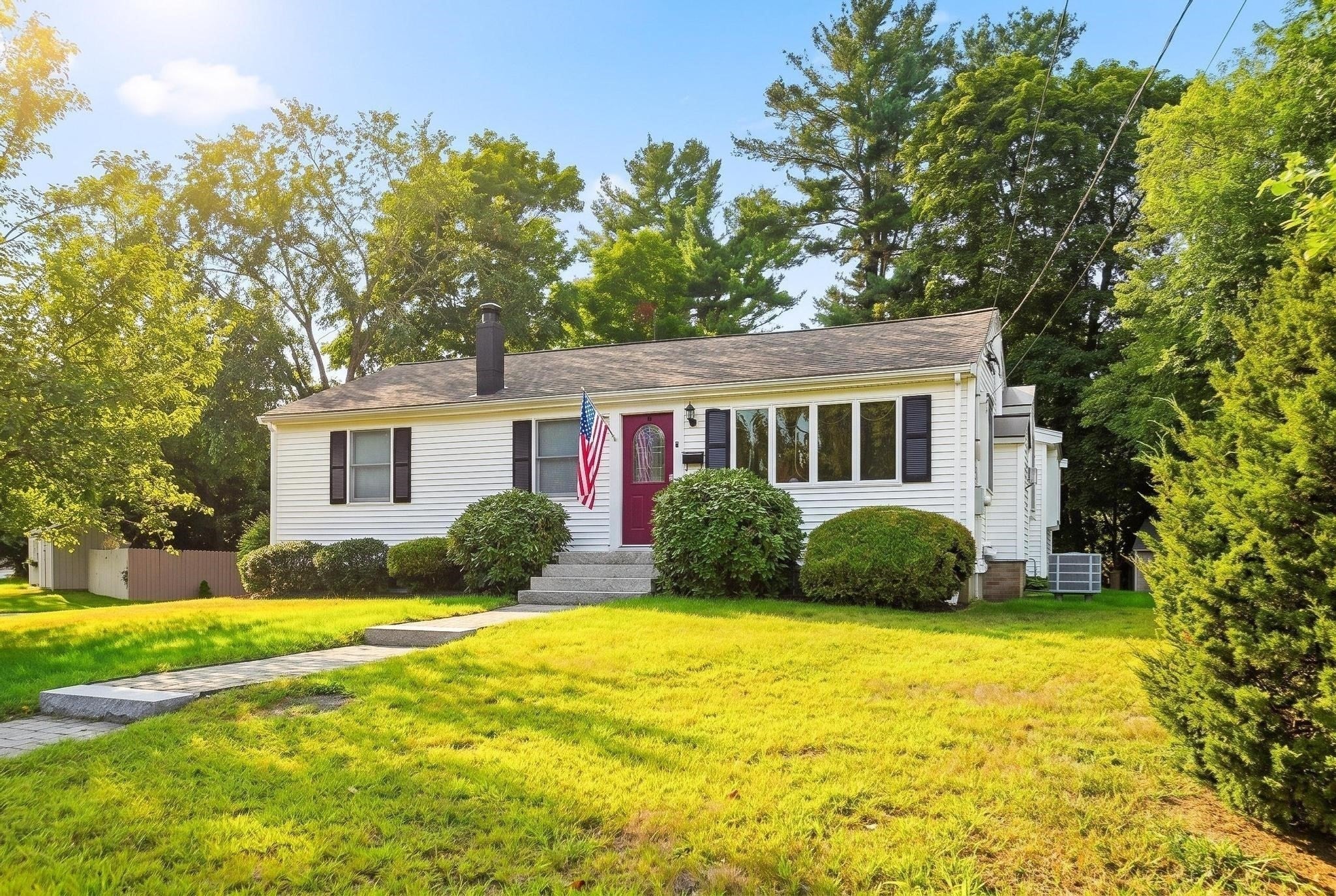 4 Orchard Dr