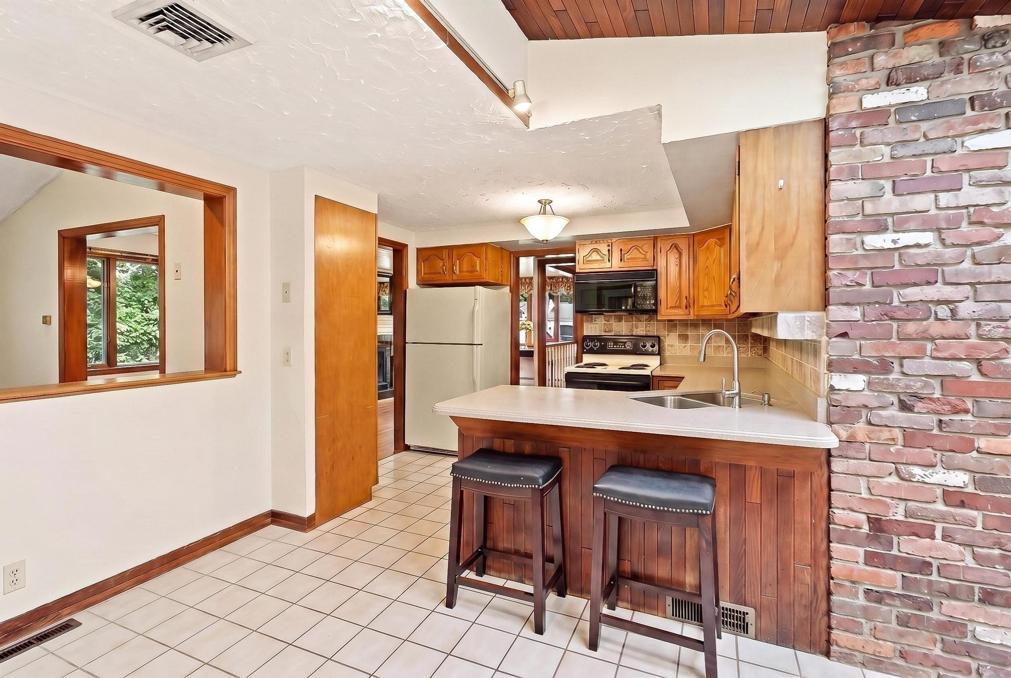 4 Orchard Dr, North Reading, MA, 4 Orchard Dr, North Reading, MA Photo #19