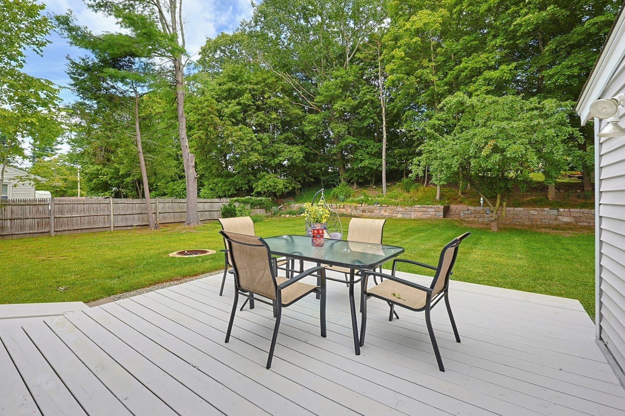 4 Willow St, Franklin, MA Photo #34