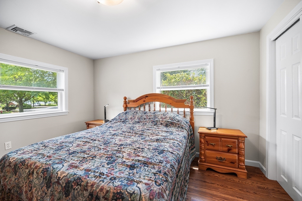 24 Dorothy Ave, Bellingham, MA Photo #11