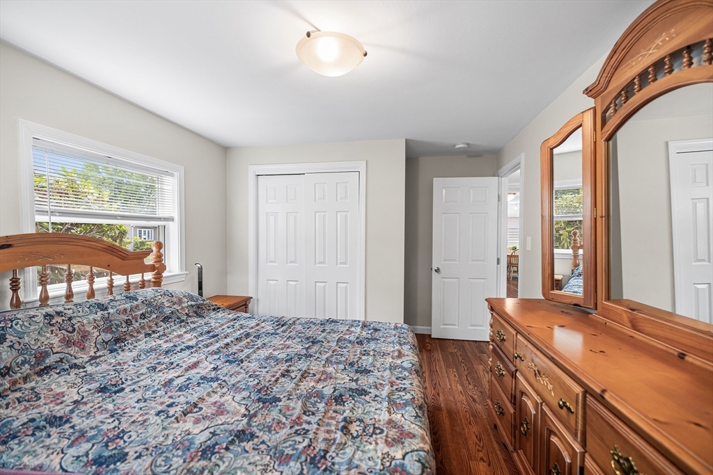 24 Dorothy Ave, Bellingham, MA Photo #12