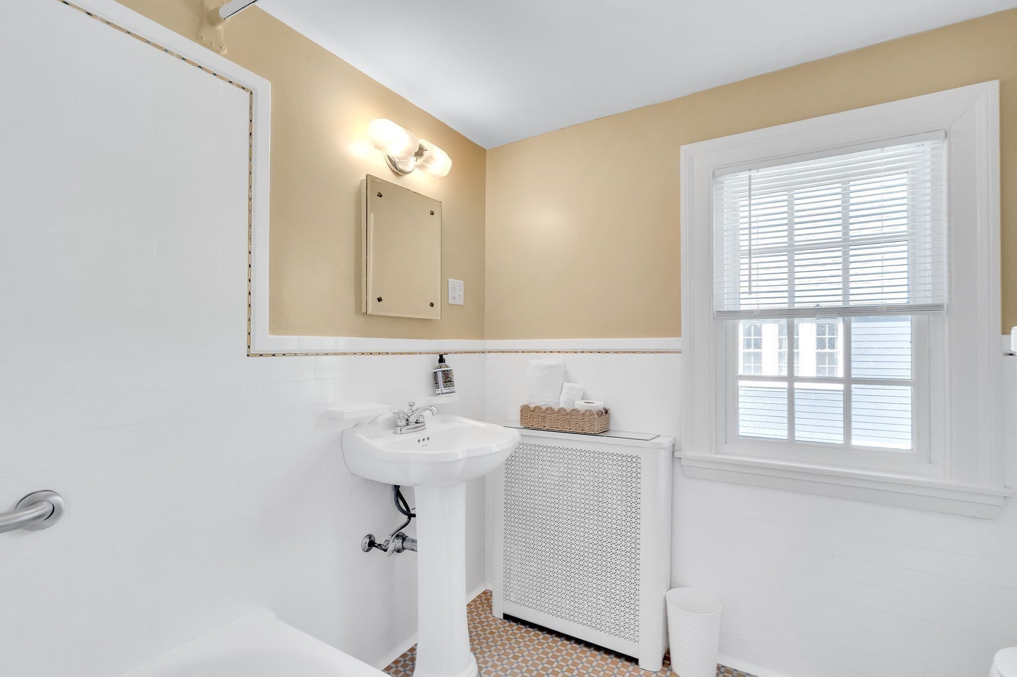 21 Allen Ave, Newton, MA, 21 Allen Ave, Newton, MA Photo #16