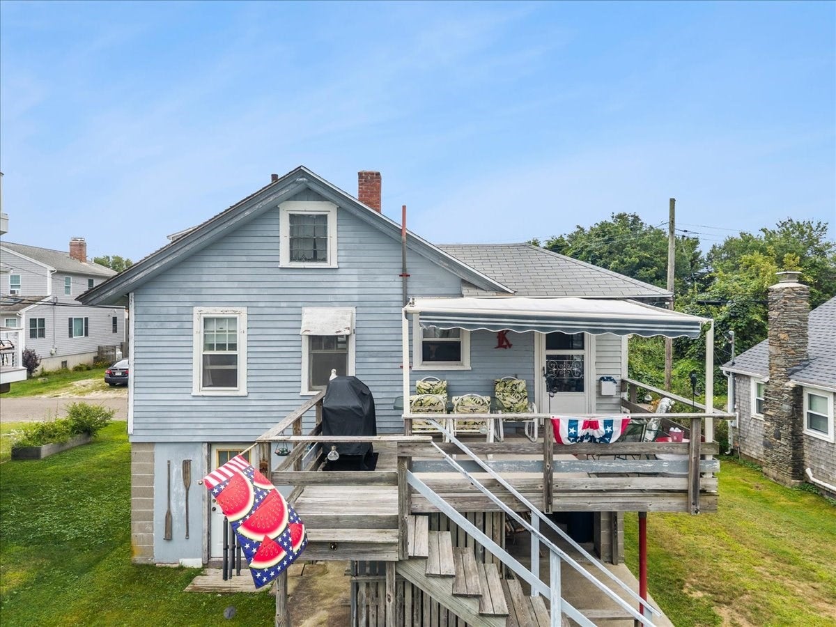 21 Channel St, Mattapoisett, MA Photo #8