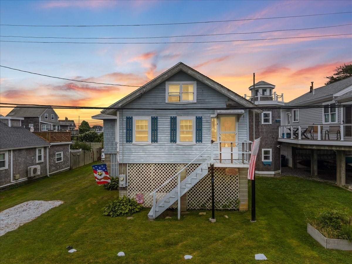 21 Channel St, Mattapoisett, MA Photo #1