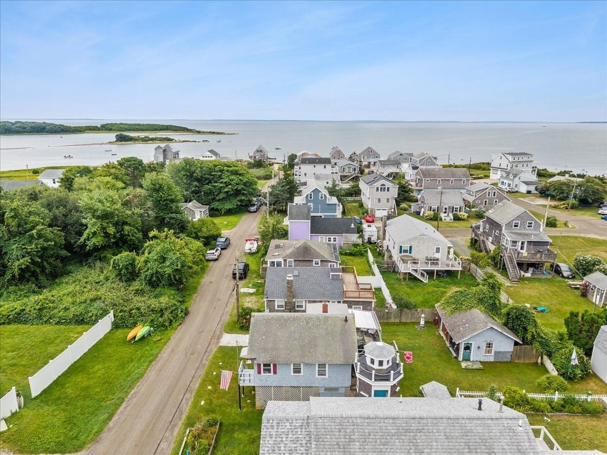 21 Channel St, Mattapoisett, MA Photo #15