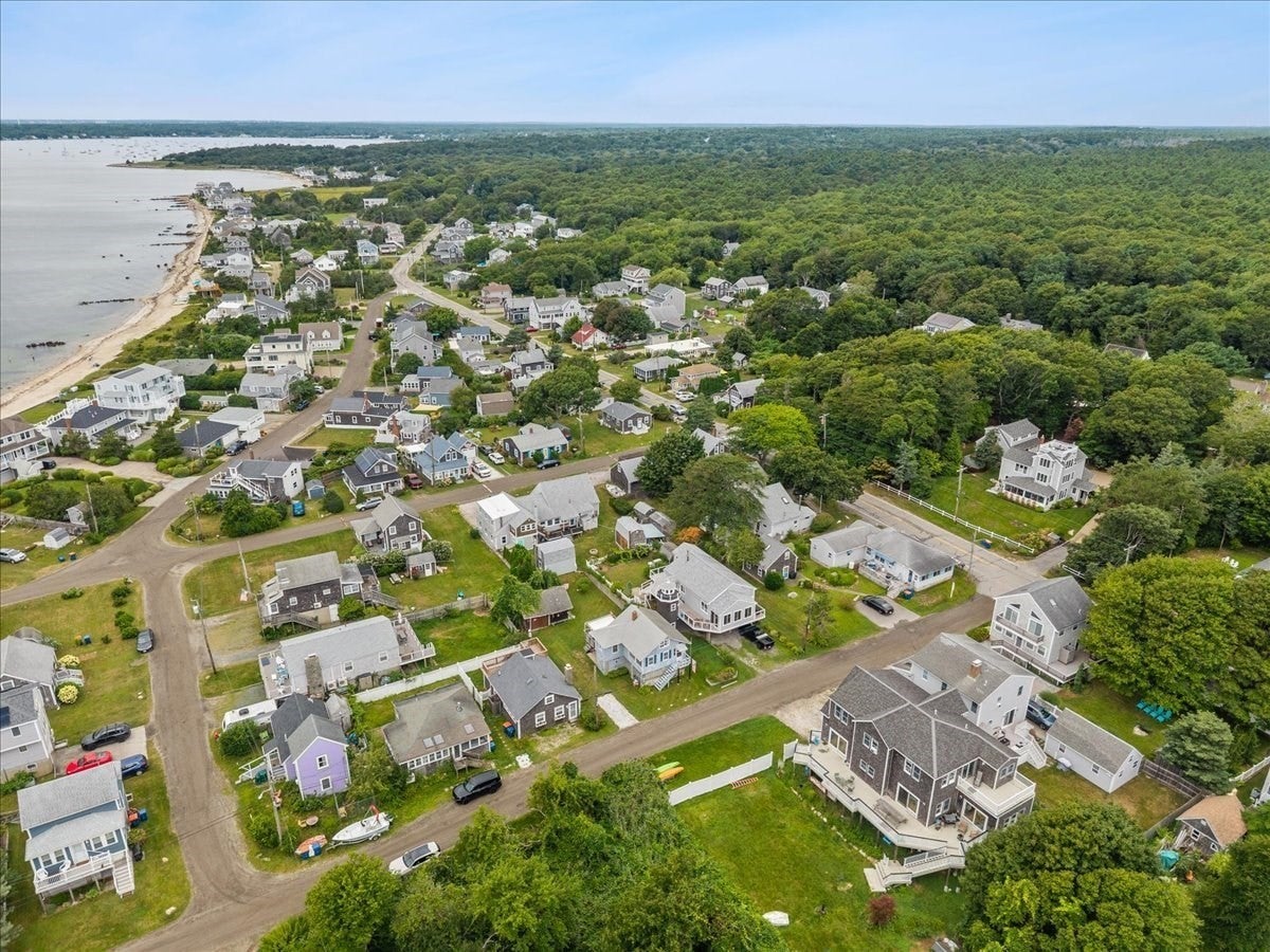 21 Channel St, Mattapoisett, MA Photo #20