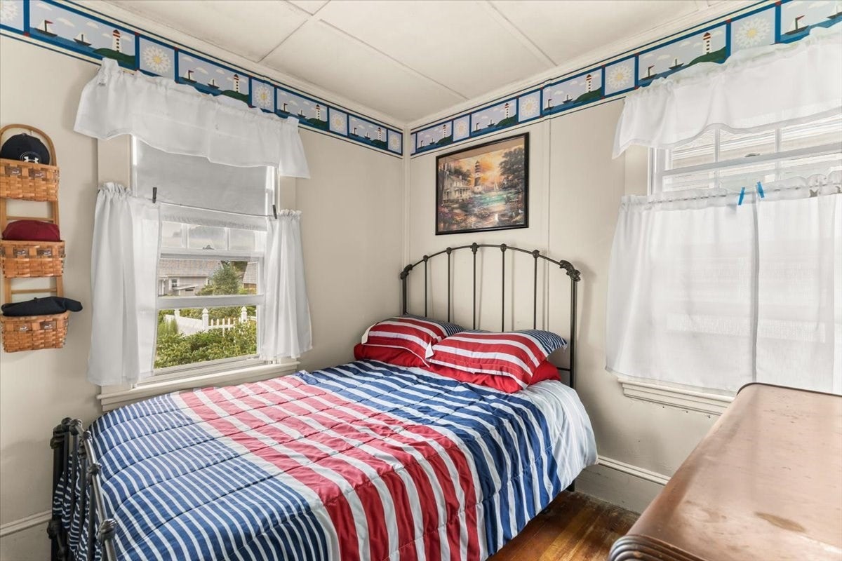21 Channel St, Mattapoisett, MA Photo #33