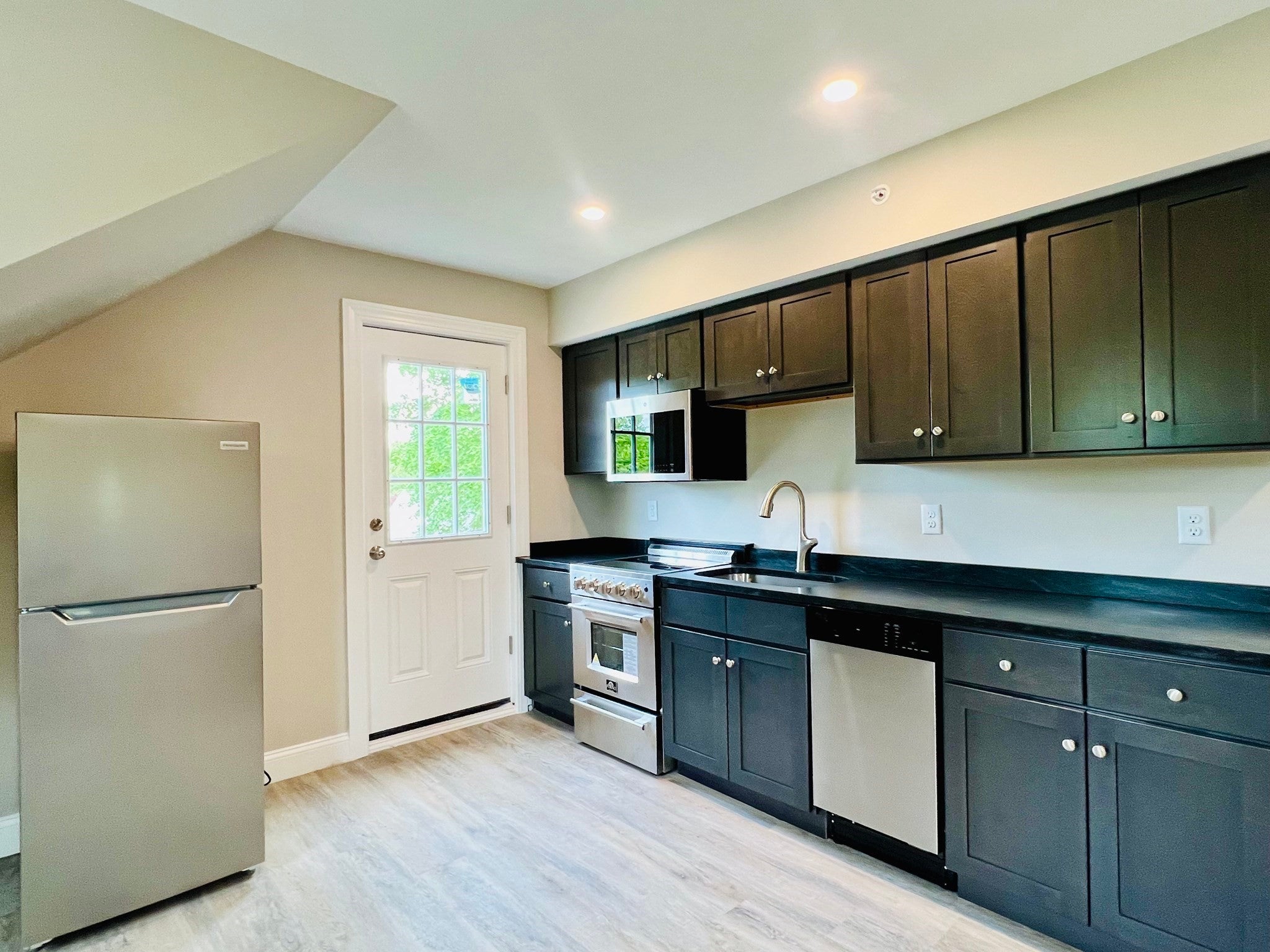58-60 Mineral Street #58 C, Reading, MA Photo #23