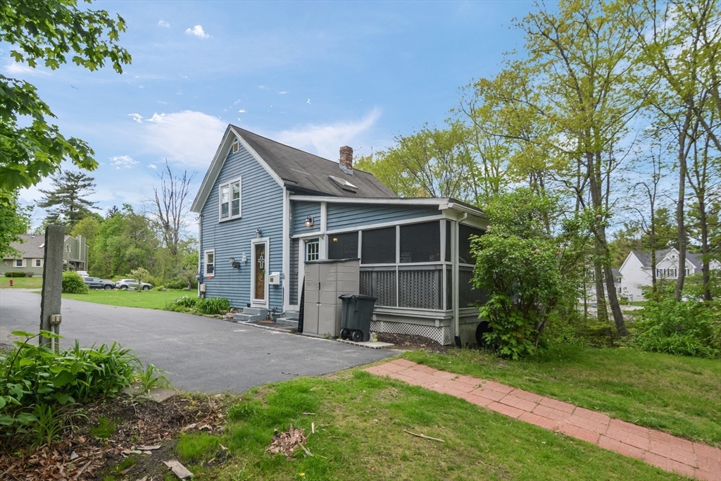 14 Mill St
