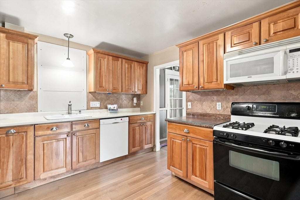 44 Fernwood Ave, Lynn, MA, 44 Fernwood Ave, Lynn, MA Photo #13