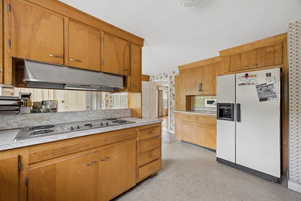 95 Shrewsbury Street, West Boylston, MA, 95 Shrewsbury Street, West Boylston, MA Photo #7