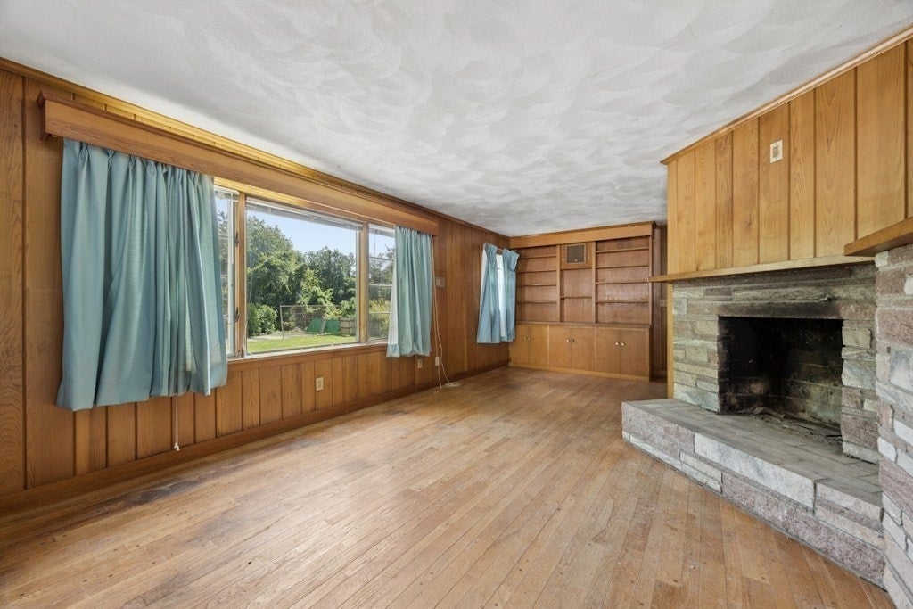 95 Shrewsbury Street, West Boylston, MA, 95 Shrewsbury Street, West Boylston, MA Photo #17