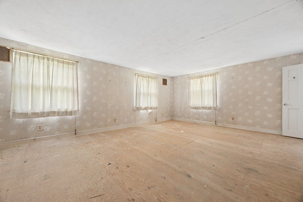95 Shrewsbury Street, West Boylston, MA, 95 Shrewsbury Street, West Boylston, MA Photo #22