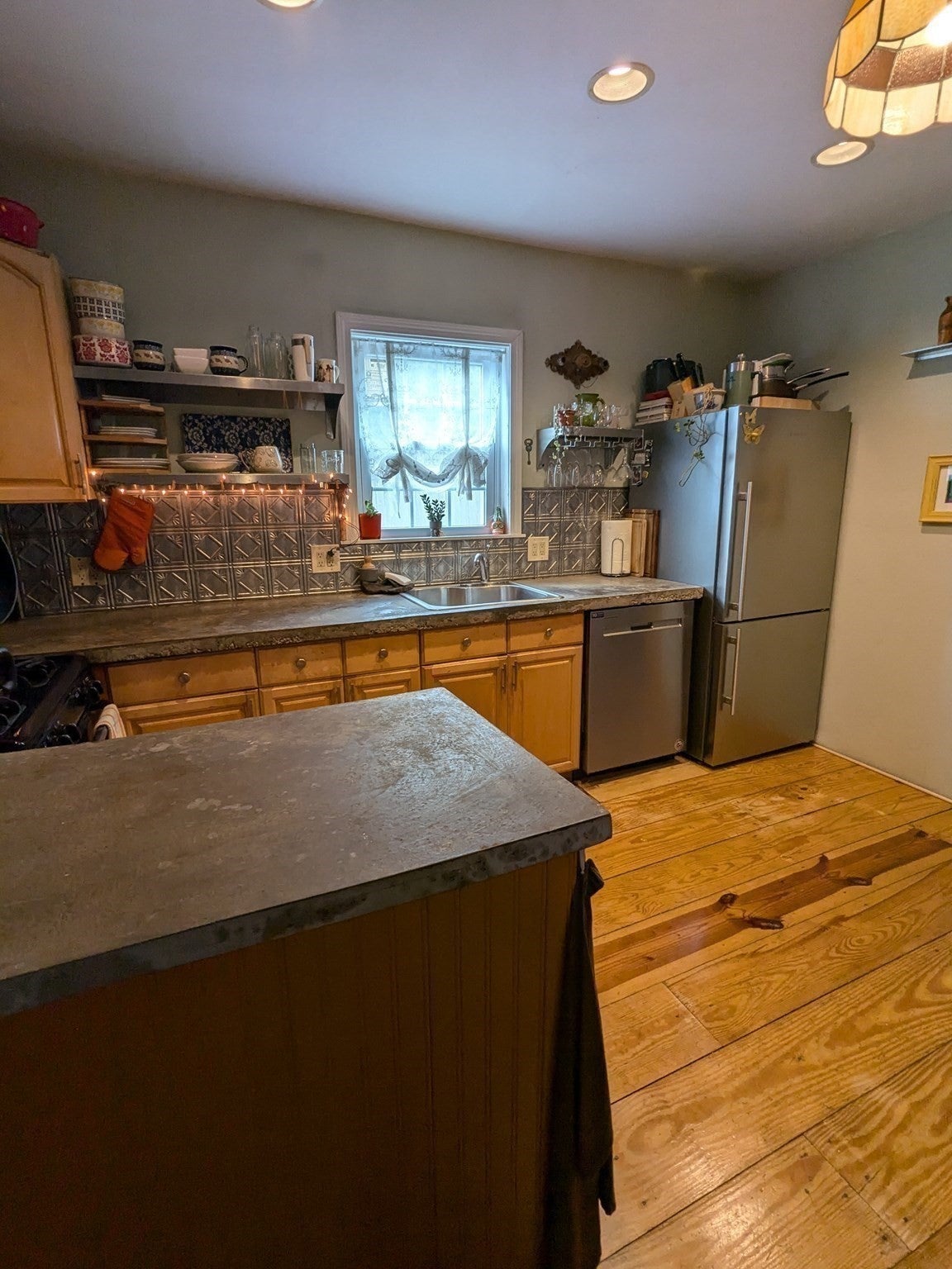 18 Burnside Street #N/A, Salem, MA Photo #6