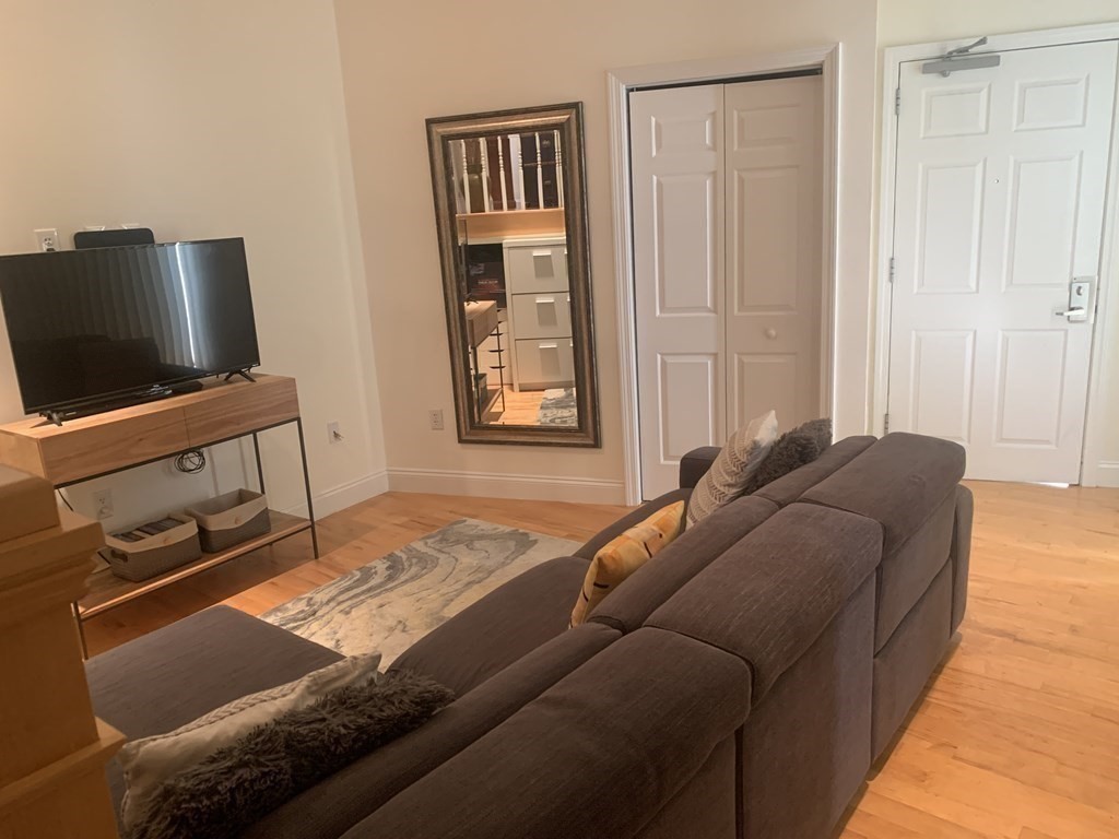 110 Cypress St #PH6, Brookline, MA Photo #6