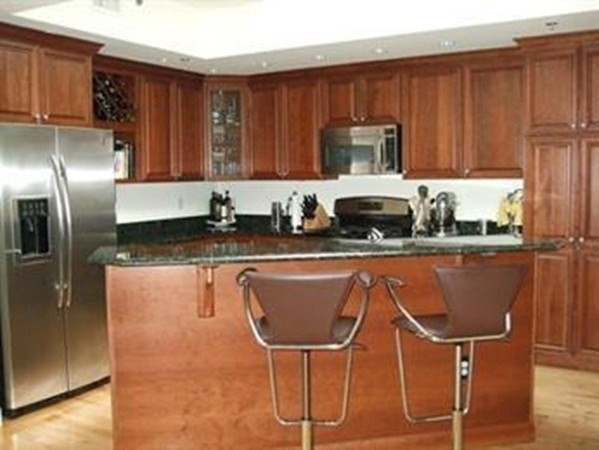 110 Cypress St #PH6, Brookline, MA Photo #8