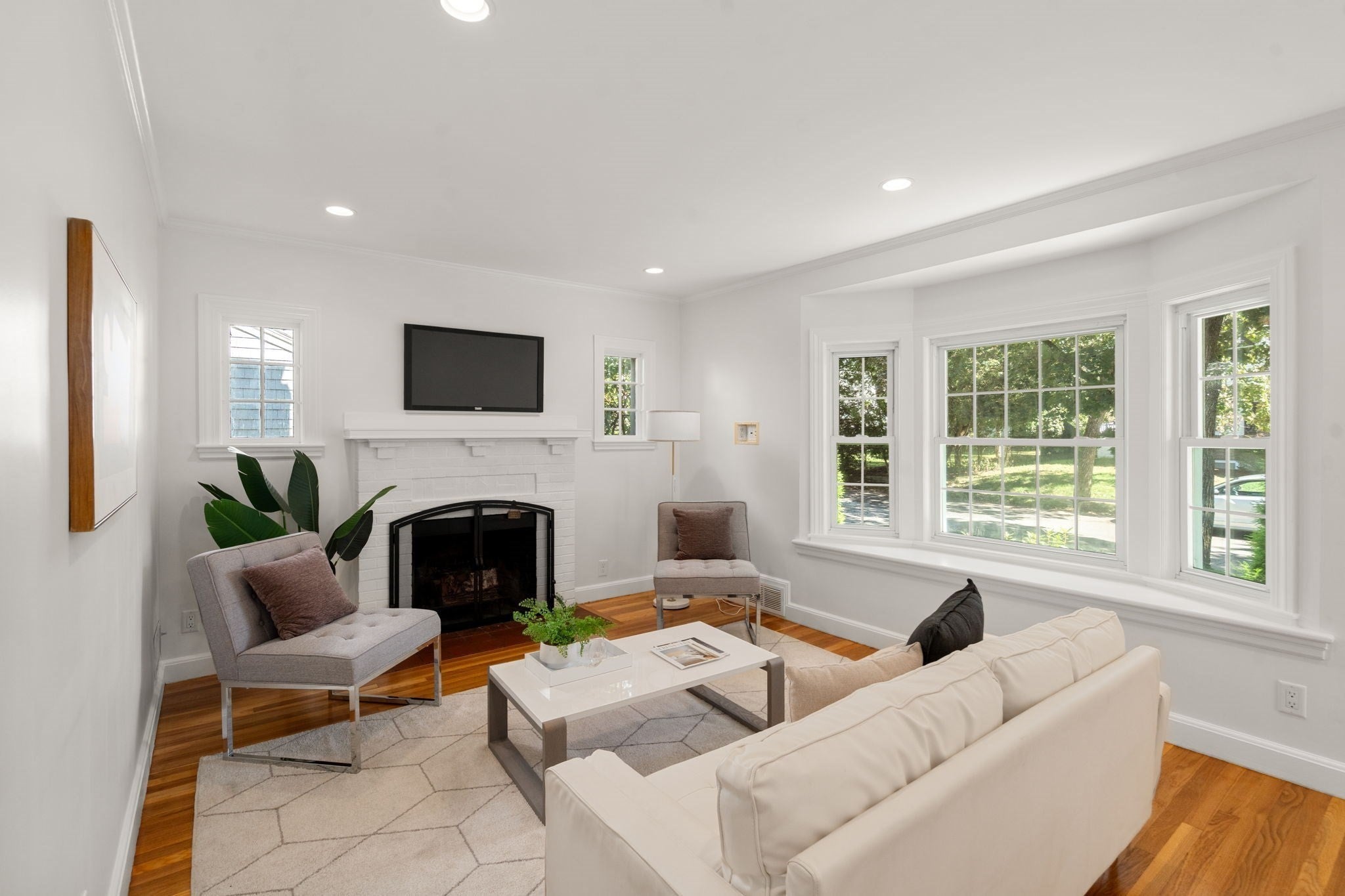 115 Brookside Ave, Belmont, MA, 115 Brookside Ave, Belmont, MA Photo #2