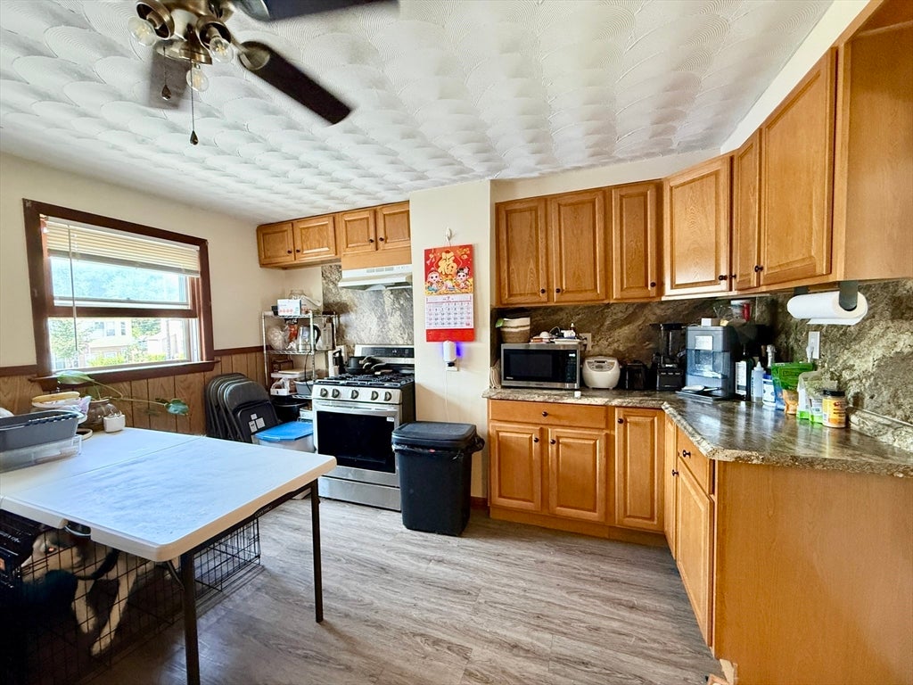 398 Main St, Springfield, MA, 398 Main St, Springfield, MA Photo #17
