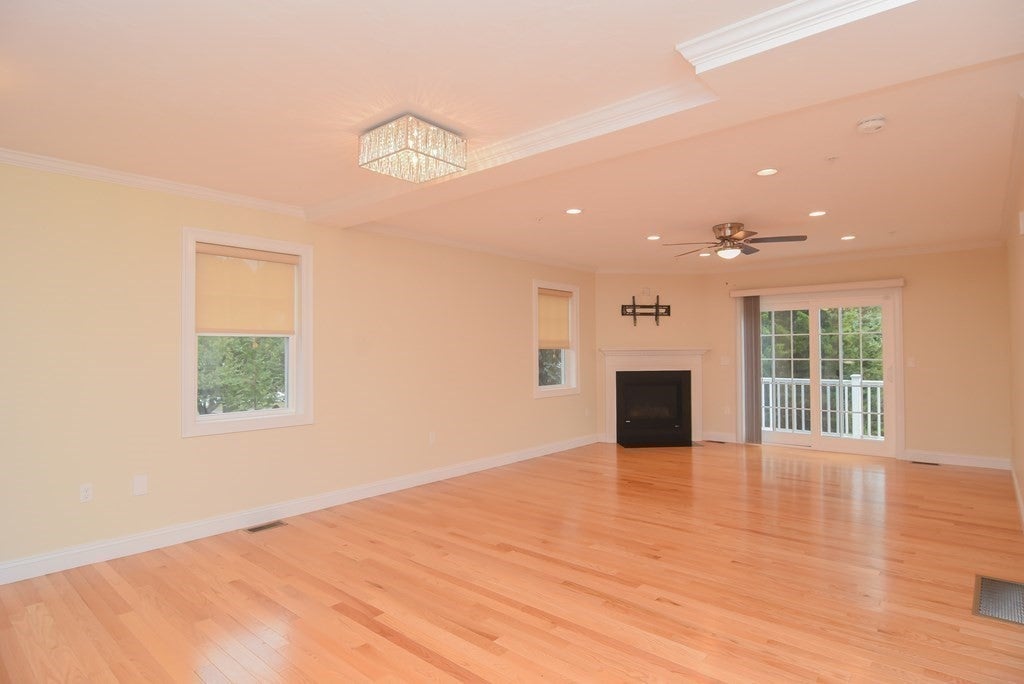 60 Lenox St #18, Norwood, MA, 60 Lenox St #18, Norwood, MA Photo #6