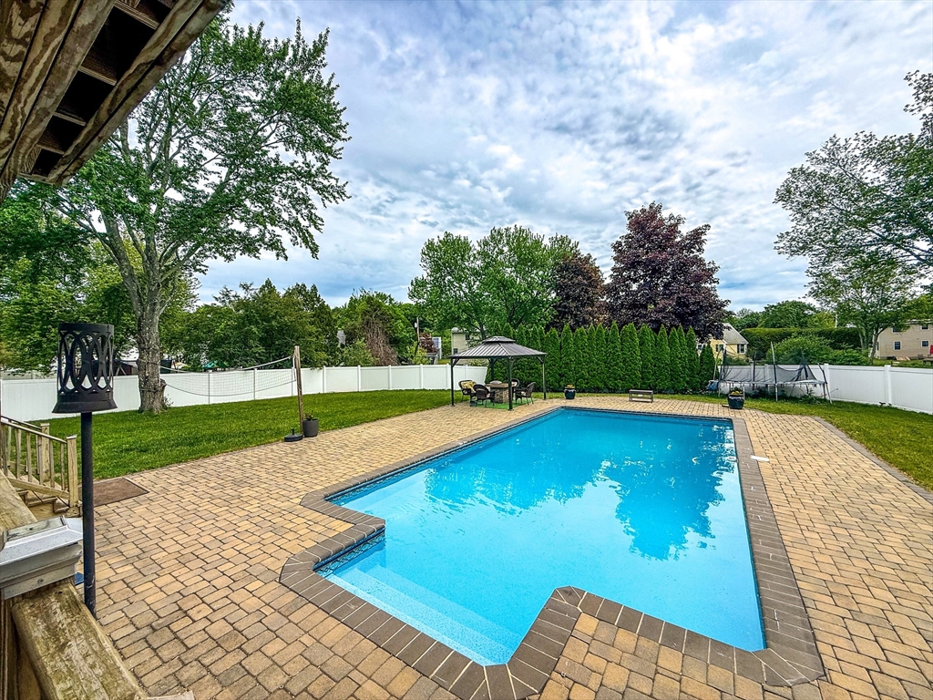 31 Jefferson Rd