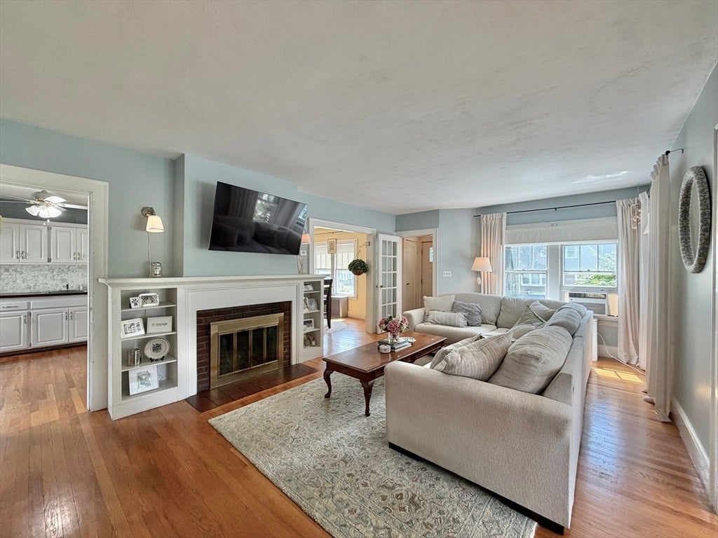 6 Mortimer St, Springfield, MA, 6 Mortimer St, Springfield, MA Photo #20