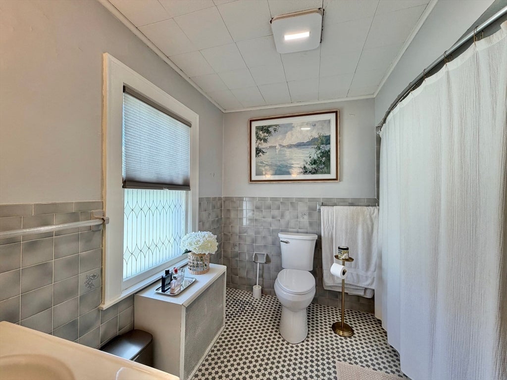 6 Mortimer St, Springfield, MA, 6 Mortimer St, Springfield, MA Photo #12