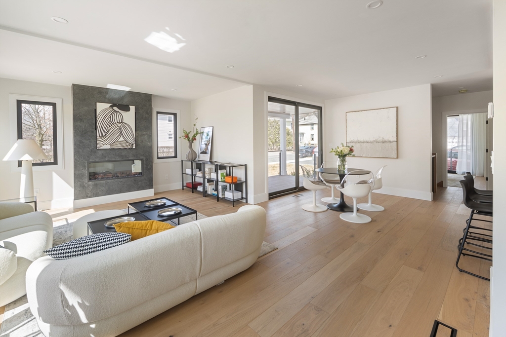 265-267 River Street 267