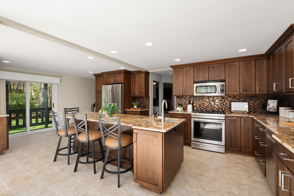 32 Sherborne Cir