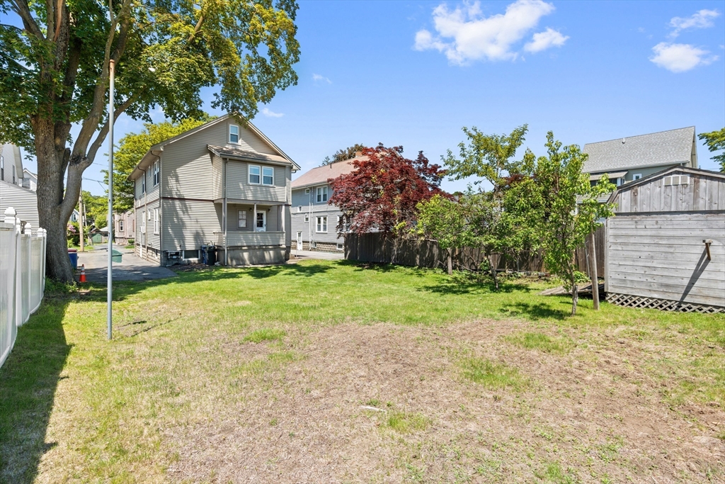 21-23 Tappan St