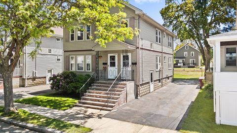 21-23 Tappan St Melrose MA 02176
