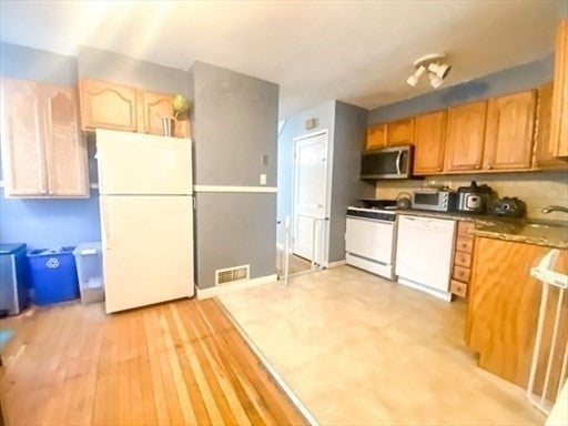 52 Blackstone Rd #52, Weymouth, MA, 52 Blackstone Rd #52, Weymouth, MA Photo #4