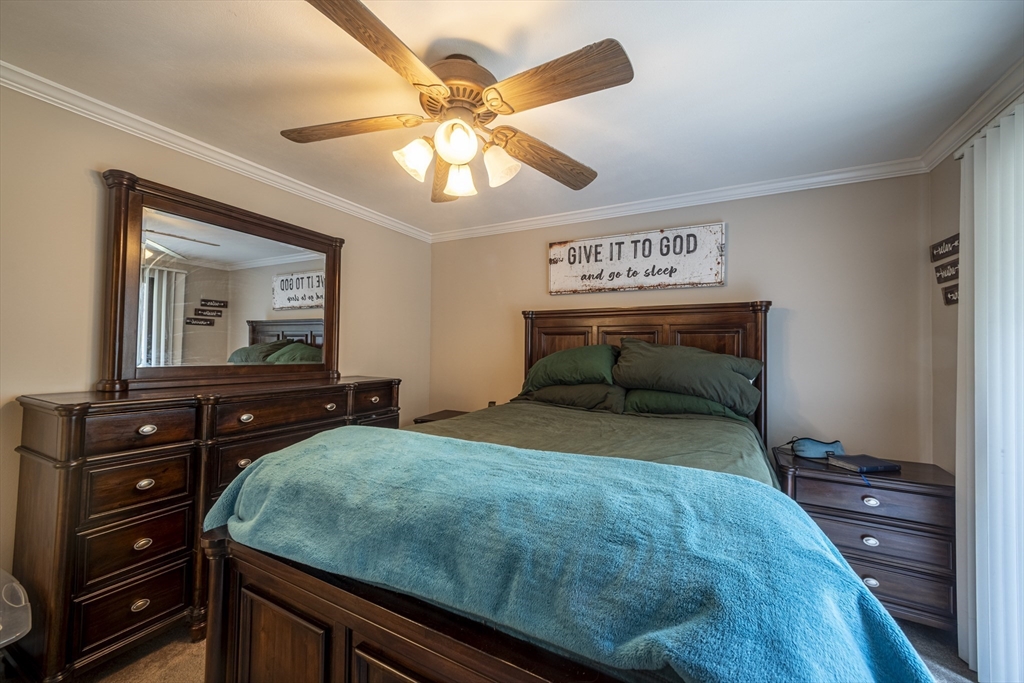 17 Centercrest Dr 17