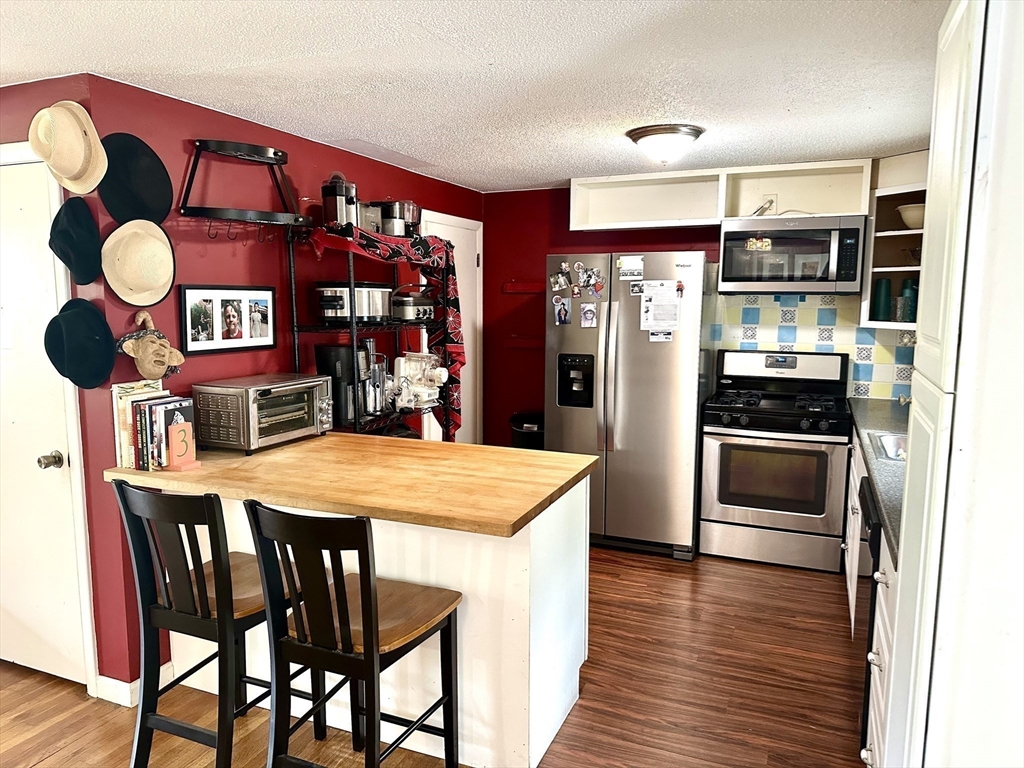 71 Forest Glen