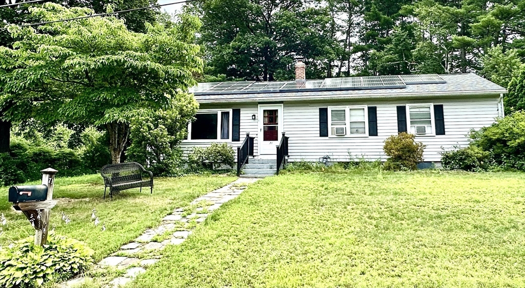 71 Forest Glen