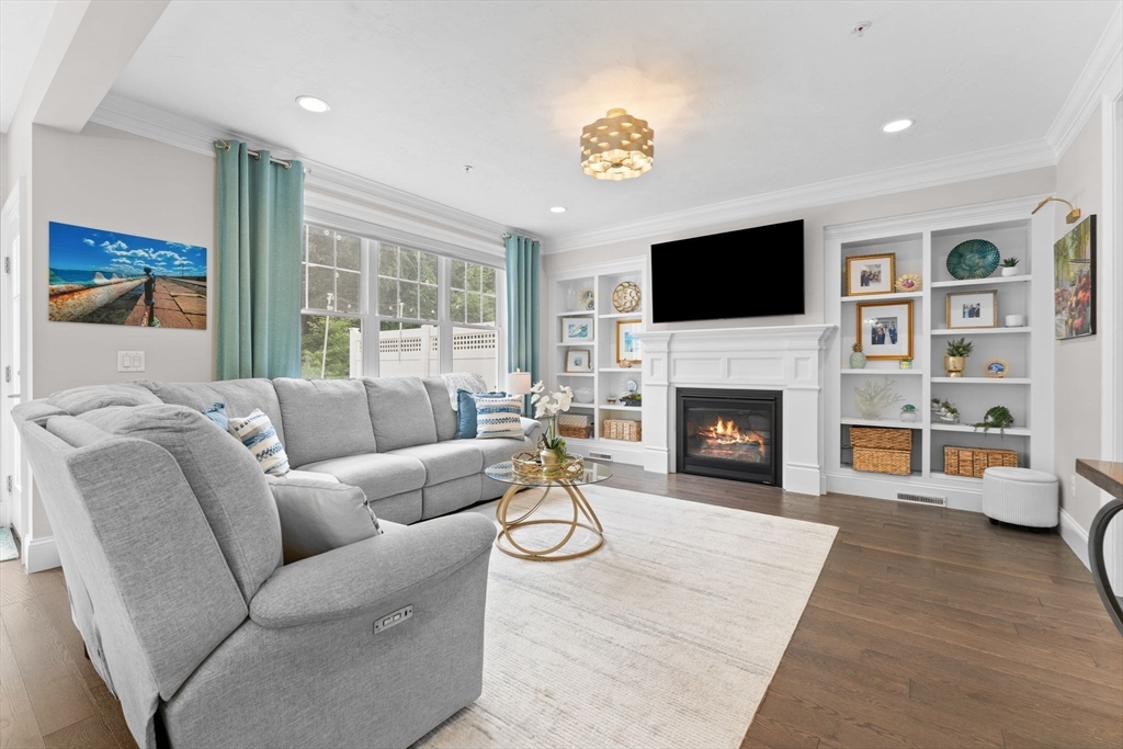 11 Riverstone Way 11