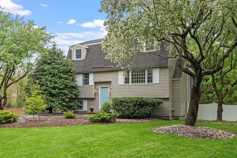 176 Chestnut St Wilmington MA 01887