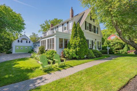 436 S Main St Barnstable MA 02632
