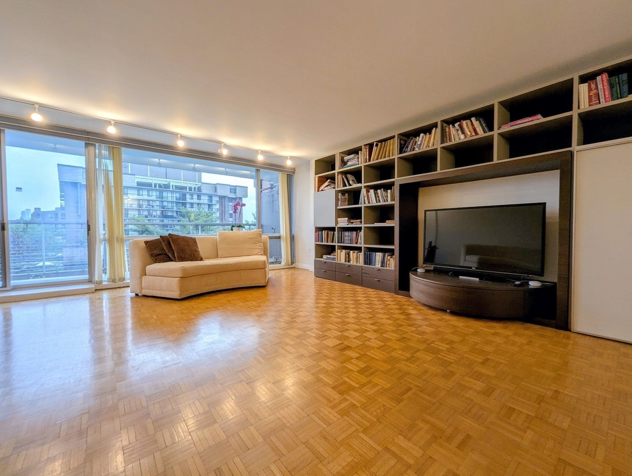 45 Longwood Ave #705, Brookline, MA, 45 Longwood Ave #705, Brookline, MA Photo #8