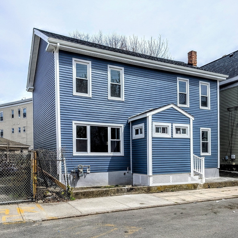 15 Bunkerhill St