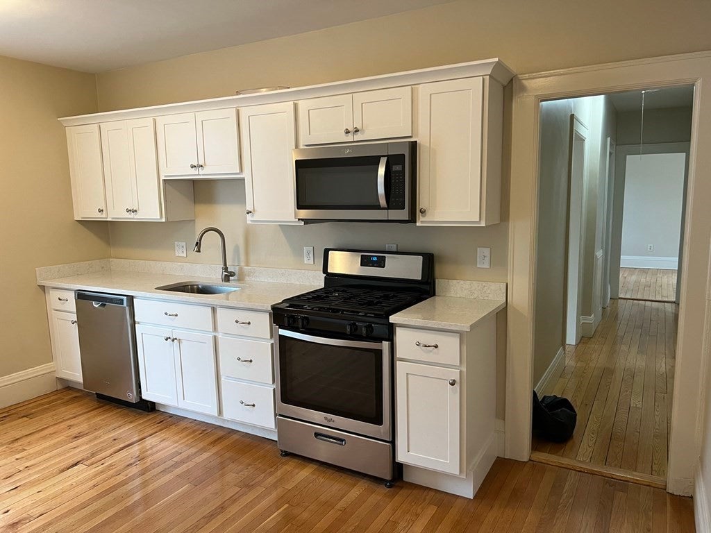 35 Locust St #1, Danvers, MA, 35 Locust St #1, Danvers, MA Photo #6