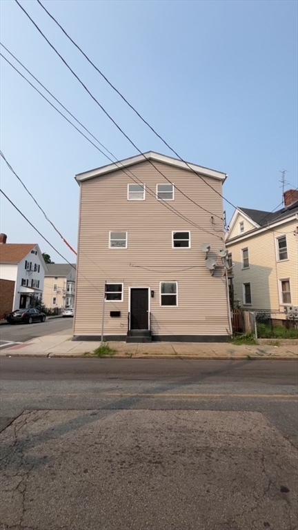 186 Rodman St