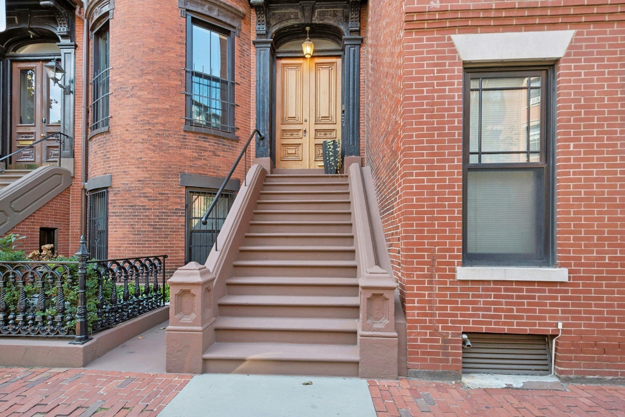 130 Pembroke St #2, Boston, MA, 130 Pembroke St #2, Boston, MA Photo #1