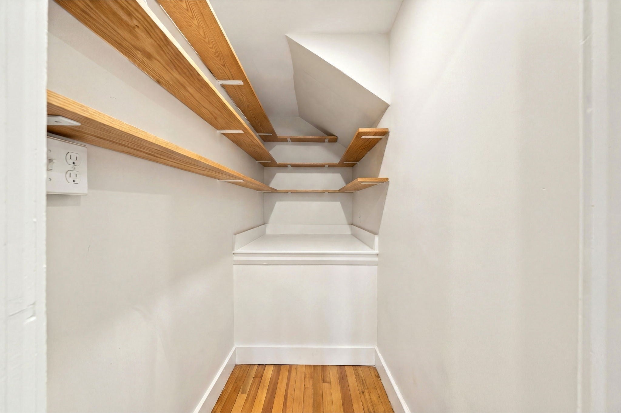 17 Watson Street, Marblehead, MA, 17 Watson Street, Marblehead, MA Photo #29