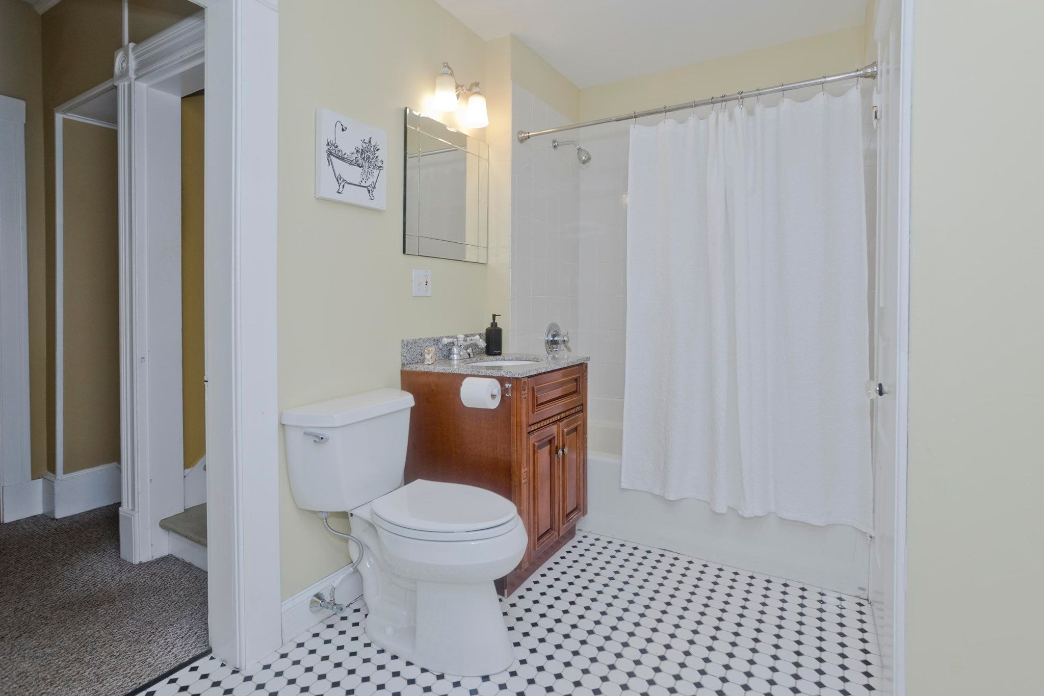 40 Fairfield Ave, Holyoke, MA Photo #35